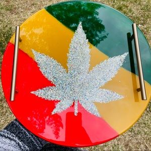 Round Table tray/ Happy Leaf tray
